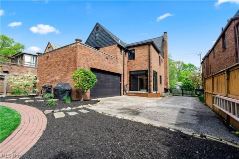 710 Mentor Road Akron OH 44303