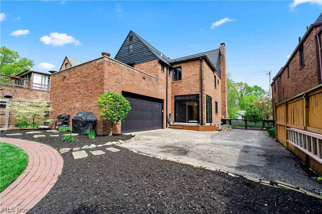710 Mentor Road Akron OH 44303