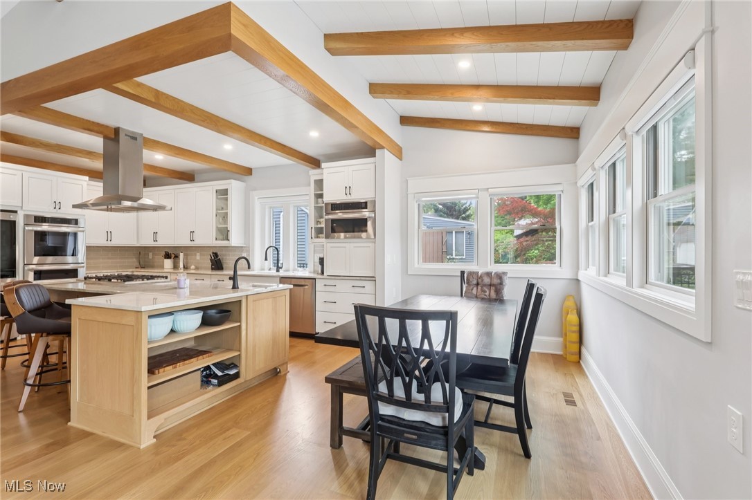 30611 Winston Drive Bay Village OH 44140