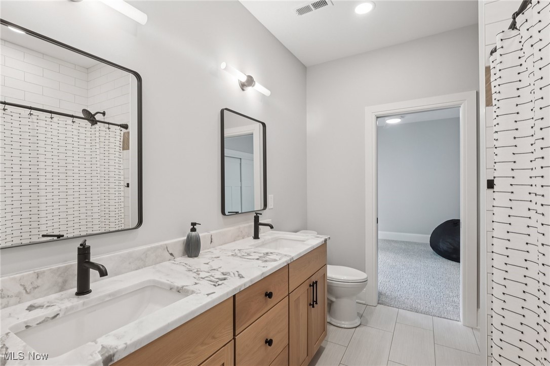 30611 Winston Drive Bay Village OH 44140