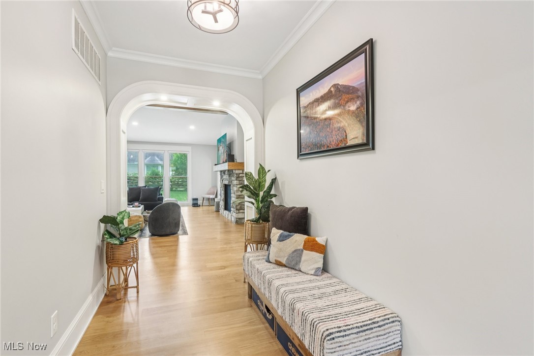 30611 Winston Drive Bay Village OH 44140