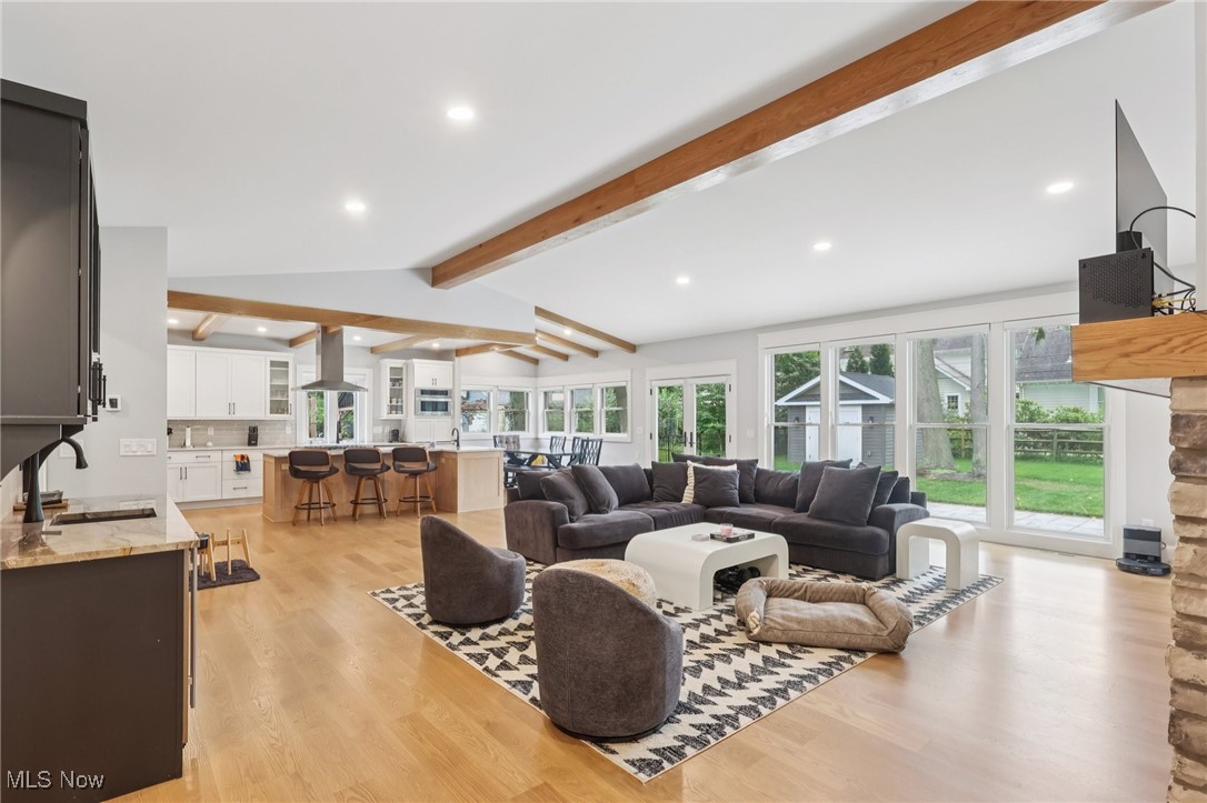 30611 Winston Drive Bay Village OH 44140