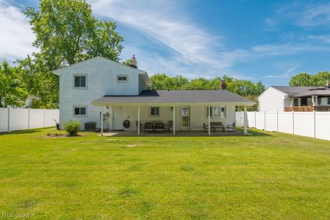 3693 Bramblewood Drive Brunswick OH 44212