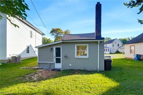 452 Campers Drive Mentor OH 44095