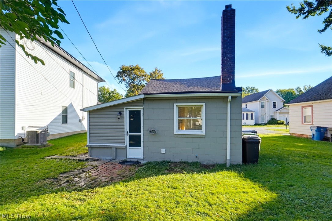 452 Campers Drive Mentor OH 44095