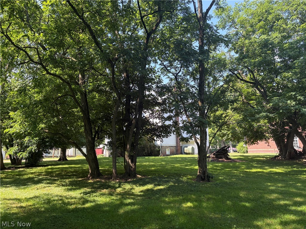 2965 High Street Rock Creek OH 44084