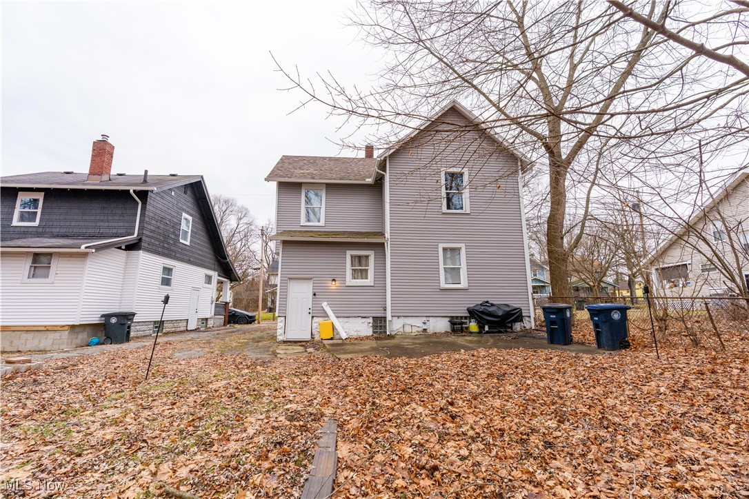 416 Bacon Avenue Akron OH 44320