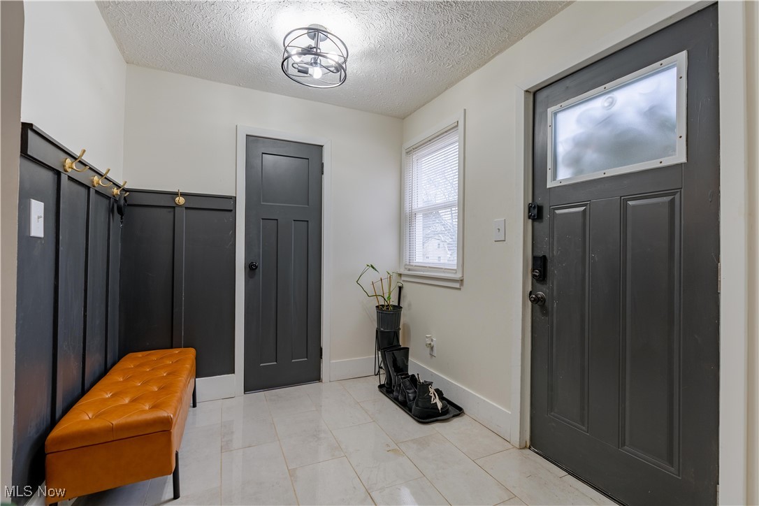 416 Bacon Avenue Akron OH 44320