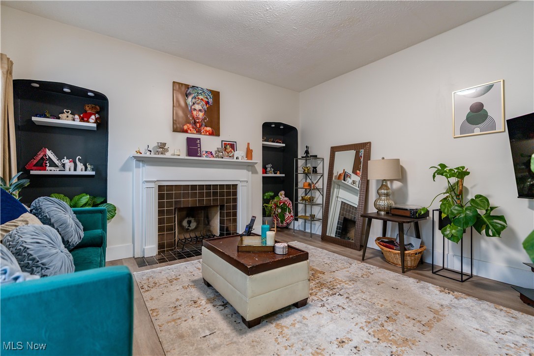 416 Bacon Avenue Akron OH 44320