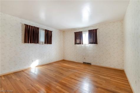 12509 Eastwood Boulevard Garfield Heights OH 44125