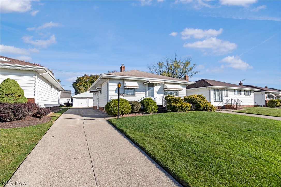 12509 Eastwood Boulevard Garfield Heights OH 44125