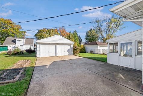 12509 Eastwood Boulevard Garfield Heights OH 44125
