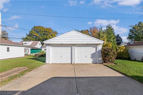 12509 Eastwood Boulevard Garfield Heights OH 44125