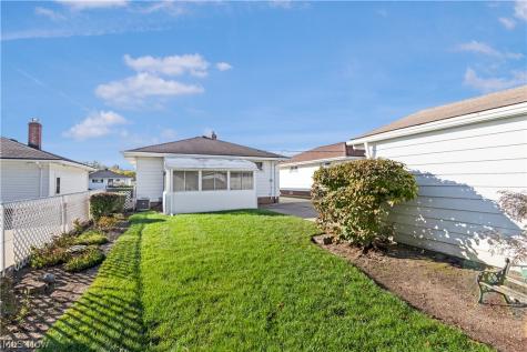 12509 Eastwood Boulevard Garfield Heights OH 44125