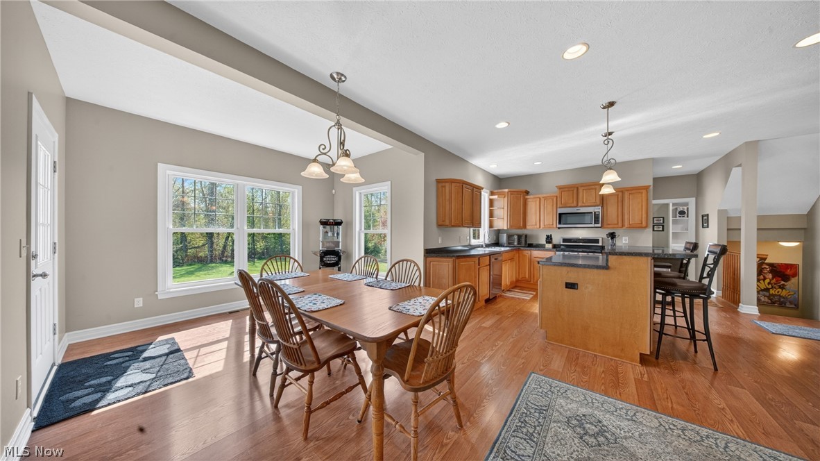 103 Walden Ridge Drive Hinckley OH 44233