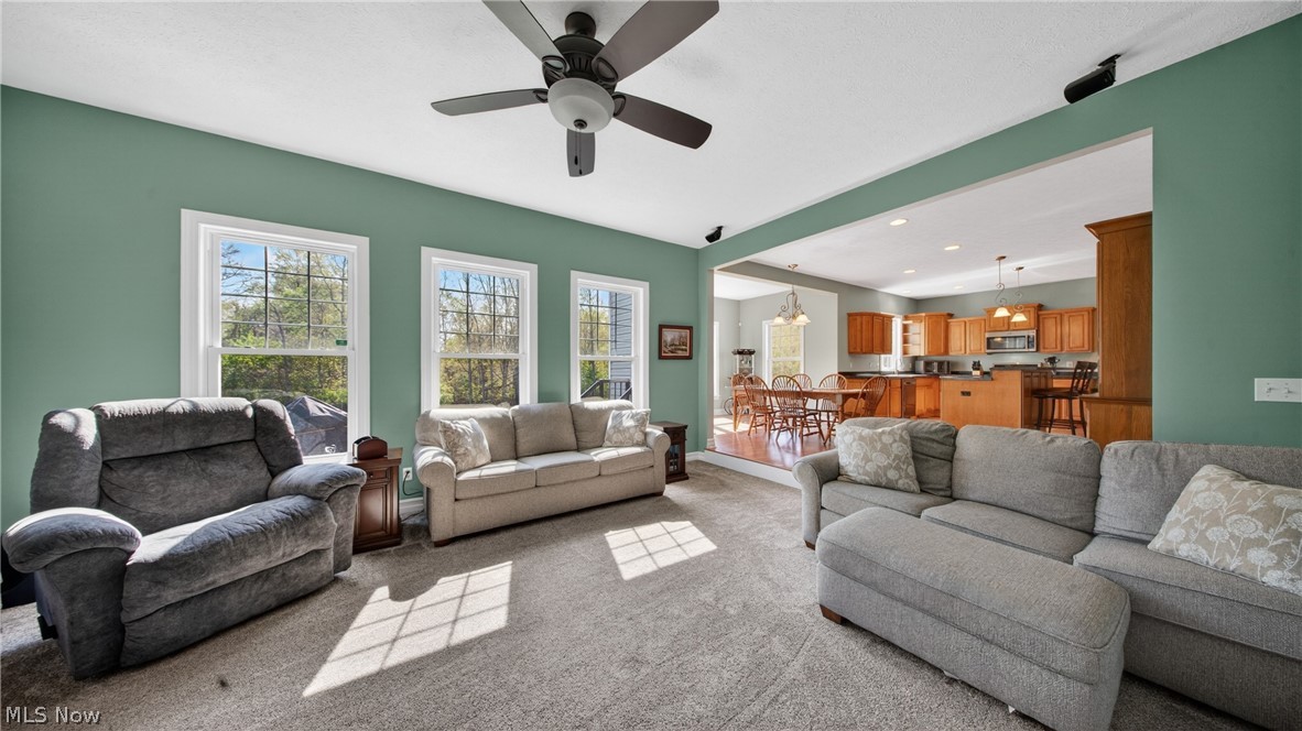 103 Walden Ridge Drive Hinckley OH 44233