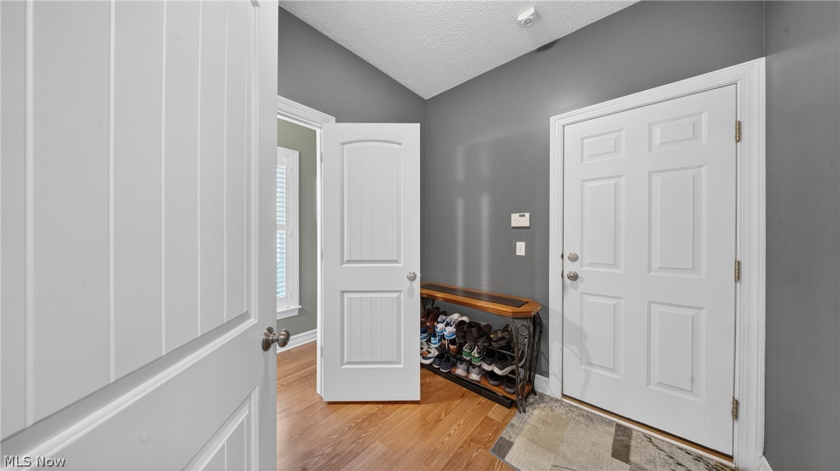 103 Walden Ridge Drive Hinckley OH 44233
