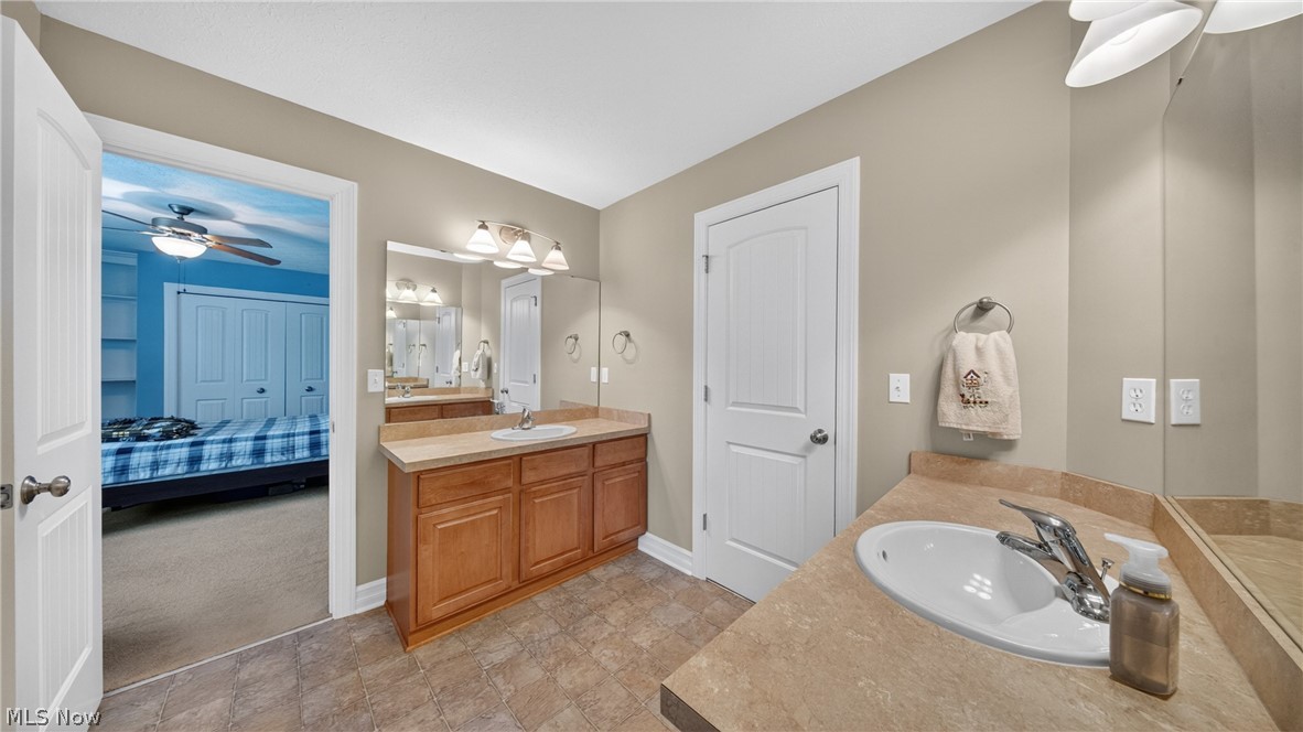 103 Walden Ridge Drive Hinckley OH 44233