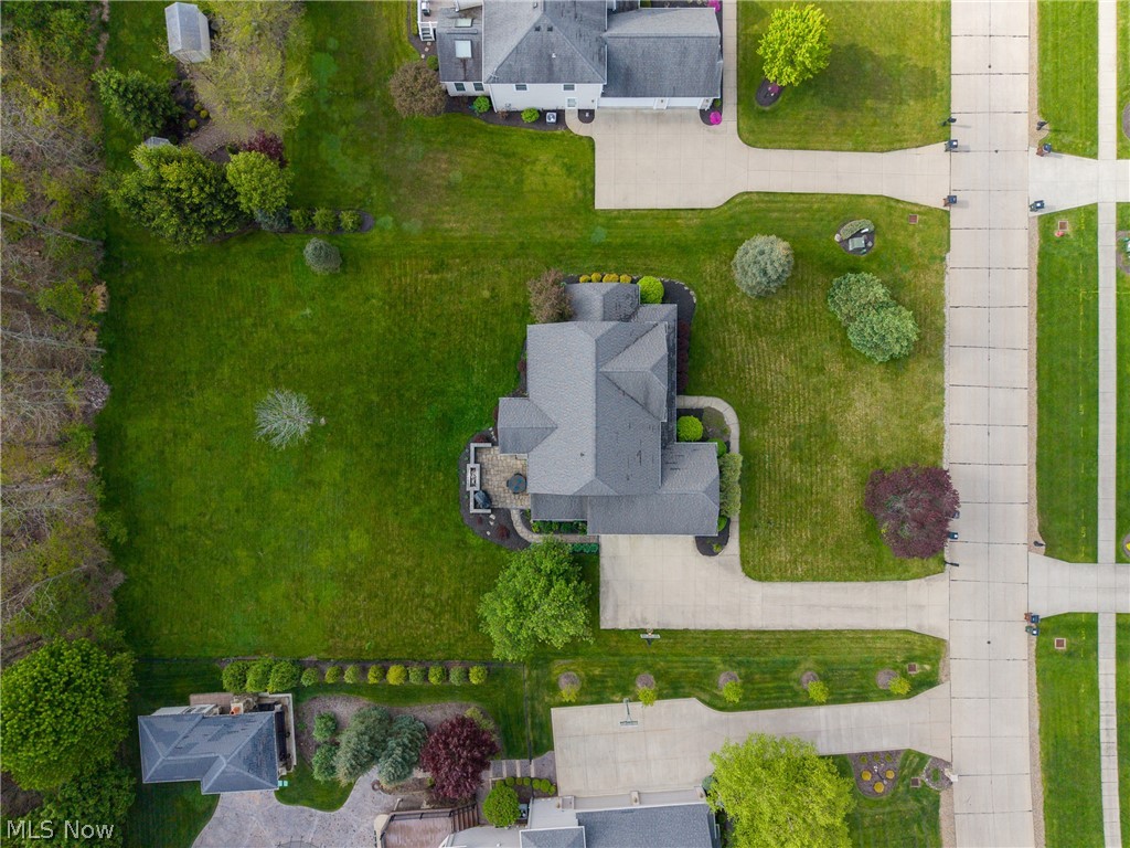103 Walden Ridge Drive Hinckley OH 44233