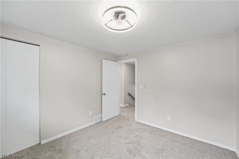 4262 W 181st Street Cleveland OH 44135