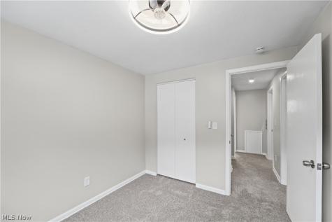 4262 W 181st Street Cleveland OH 44135
