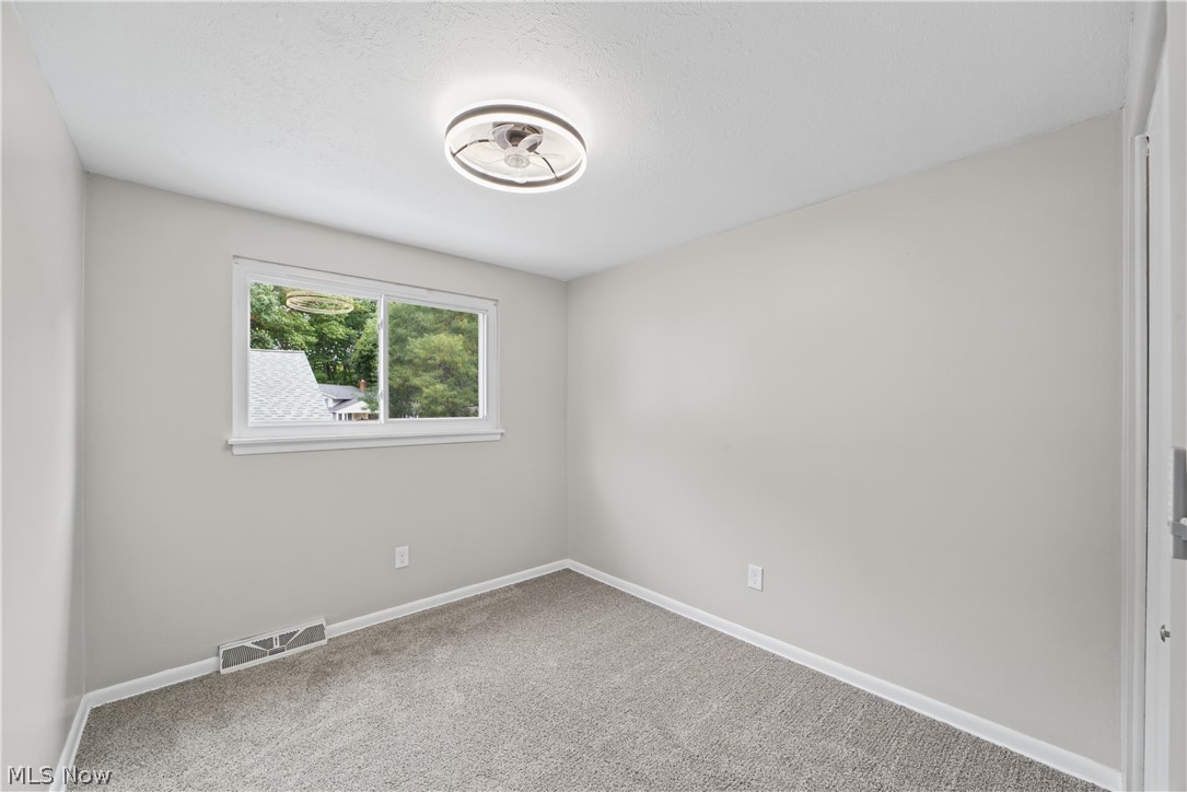 4262 W 181st Street Cleveland OH 44135