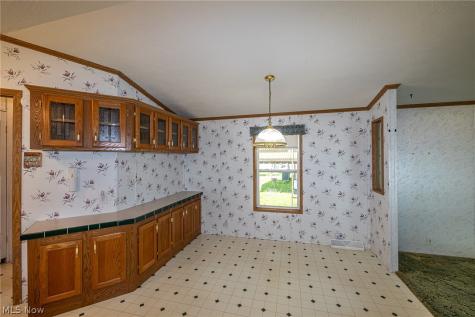 9 Overland Drive Olmsted Twp OH 44138