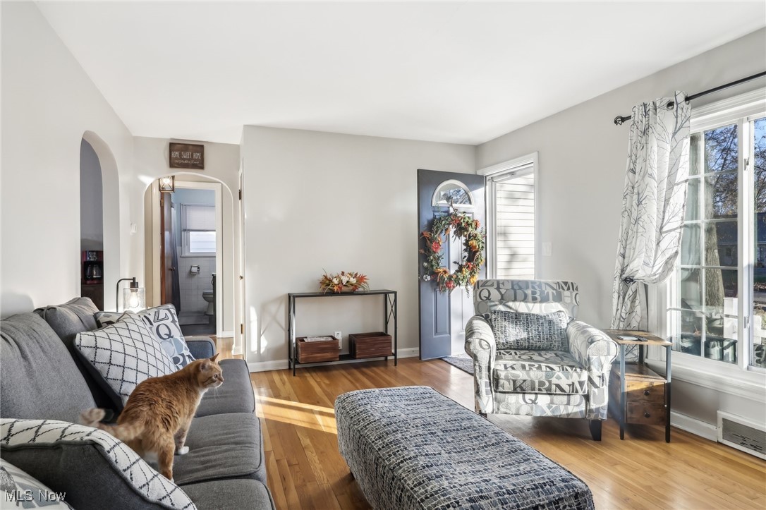 1949 Stabler Road Akron OH 44313