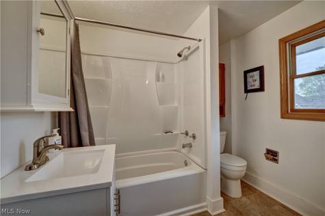 710 Roslyn Avenue SW Canton OH 44710