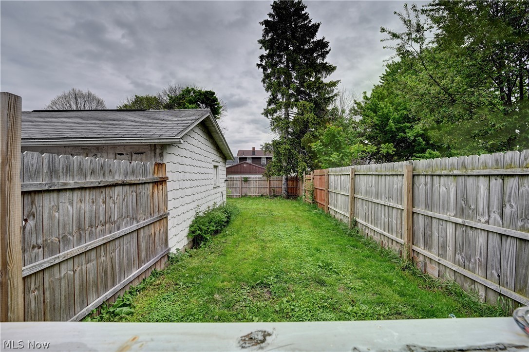 710 Roslyn Avenue SW Canton OH 44710