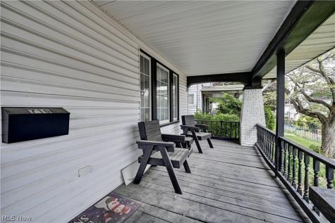 710 Roslyn Avenue SW Canton OH 44710