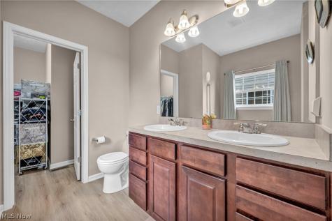 9036 Morgan Circle North Ridgeville OH 44039