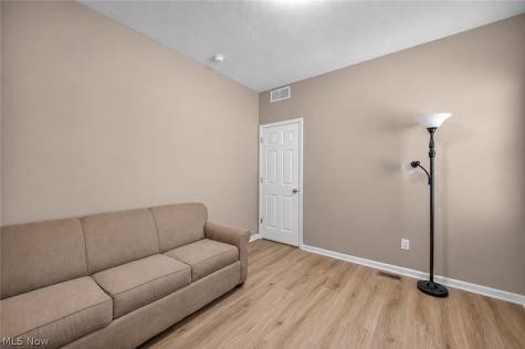 9036 Morgan Circle North Ridgeville OH 44039