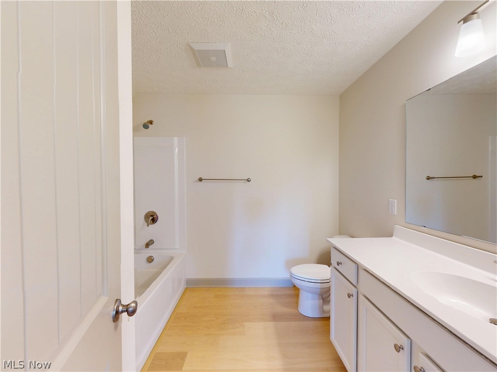 115 Deerfield Drive Madison OH 44057
