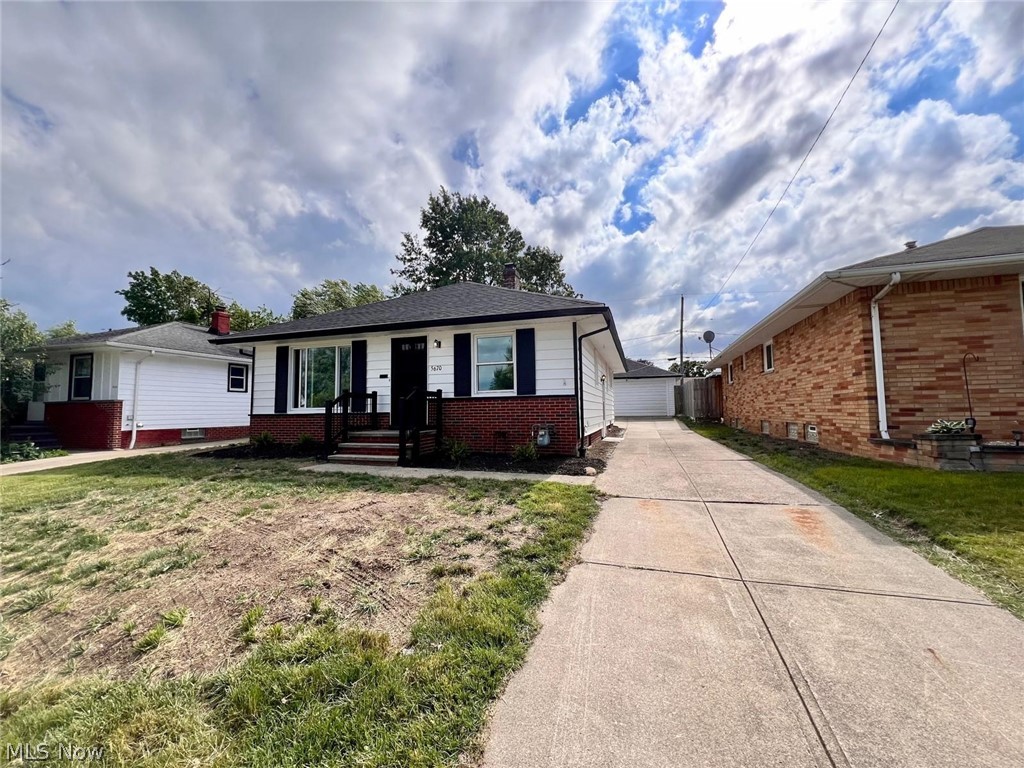 5670 Cumberland Drive Garfield Heights OH 44125