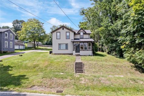 247 Milan Street N Canal Fulton OH 44614
