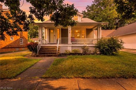 3288 W 128th Street Cleveland OH 44111