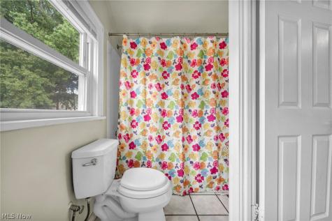 3288 W 128th Street Cleveland OH 44111