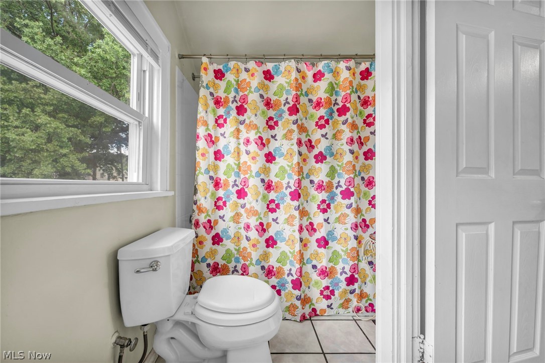 3288 W 128th Street Cleveland OH 44111