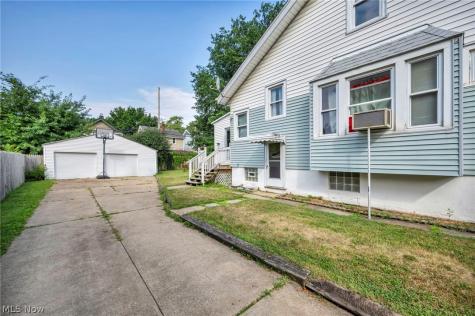 3288 W 128th Street Cleveland OH 44111