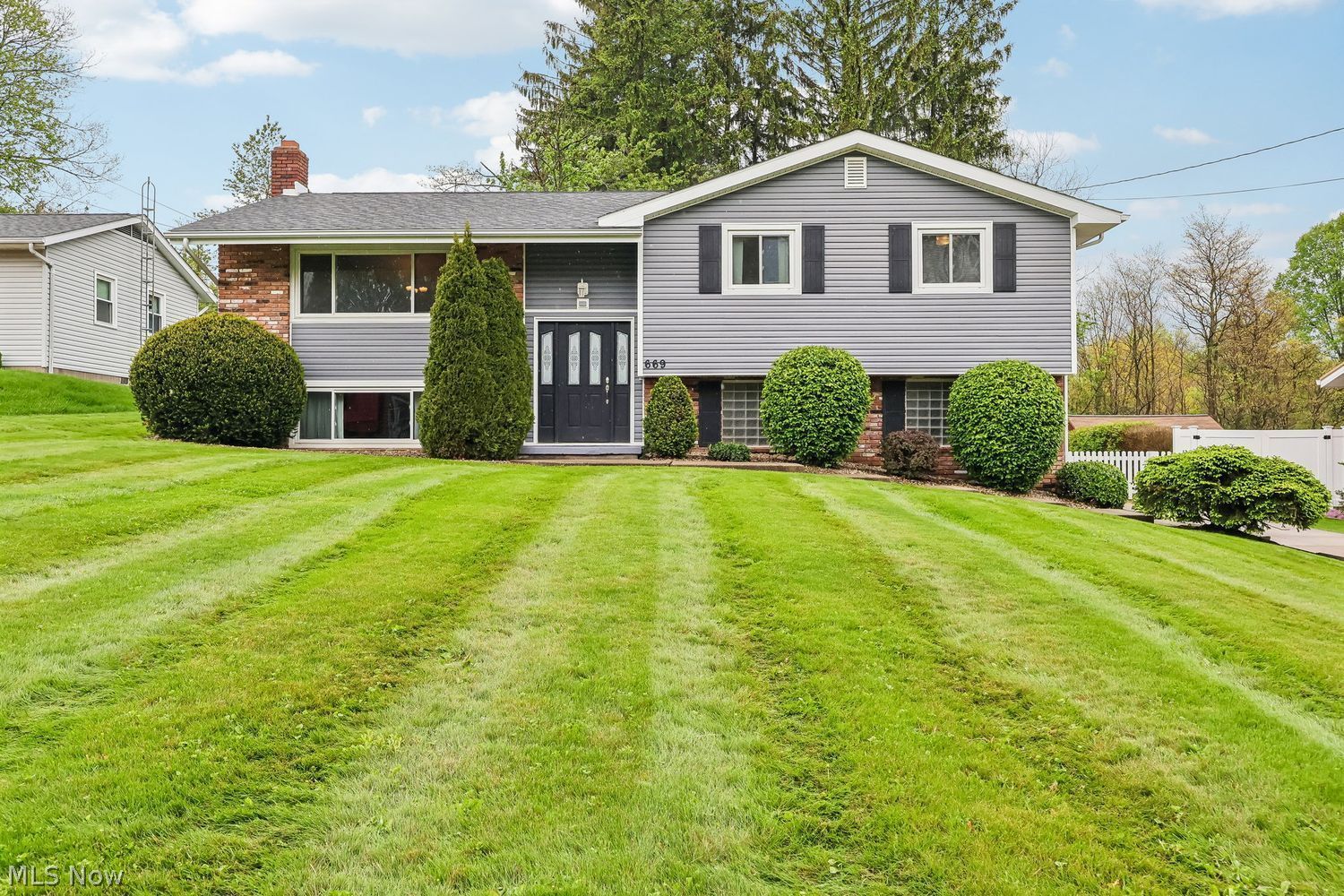669 Summit Street Doylestown OH 44230