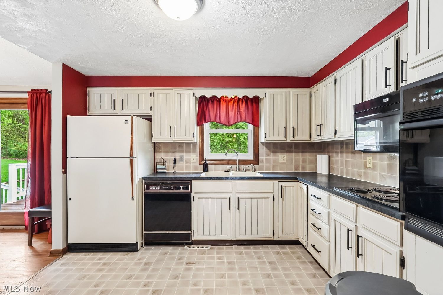 669 Summit Street Doylestown OH 44230