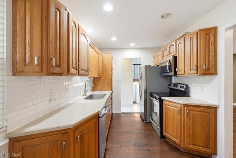 3863 Neville Drive Kent OH 44240