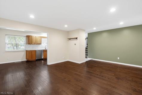 3863 Neville Drive Kent OH 44240