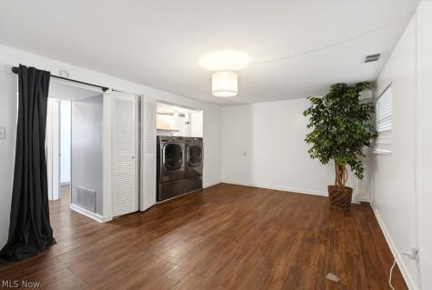3863 Neville Drive Kent OH 44240