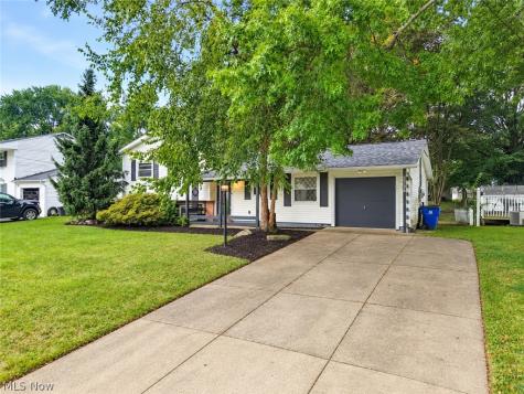 3863 Neville Drive Kent OH 44240