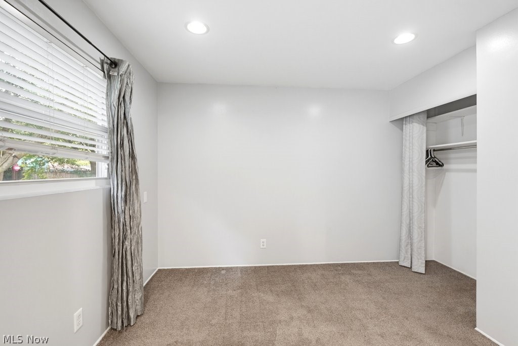 3863 Neville Drive Kent OH 44240