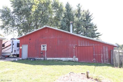 10240 Cemetery Road Burbank OH 44214