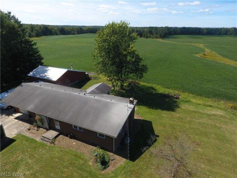 10240 Cemetery Road Burbank OH 44214