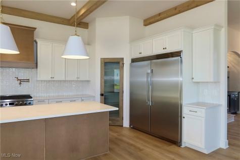 2228 Vivian Way Avon OH 44011